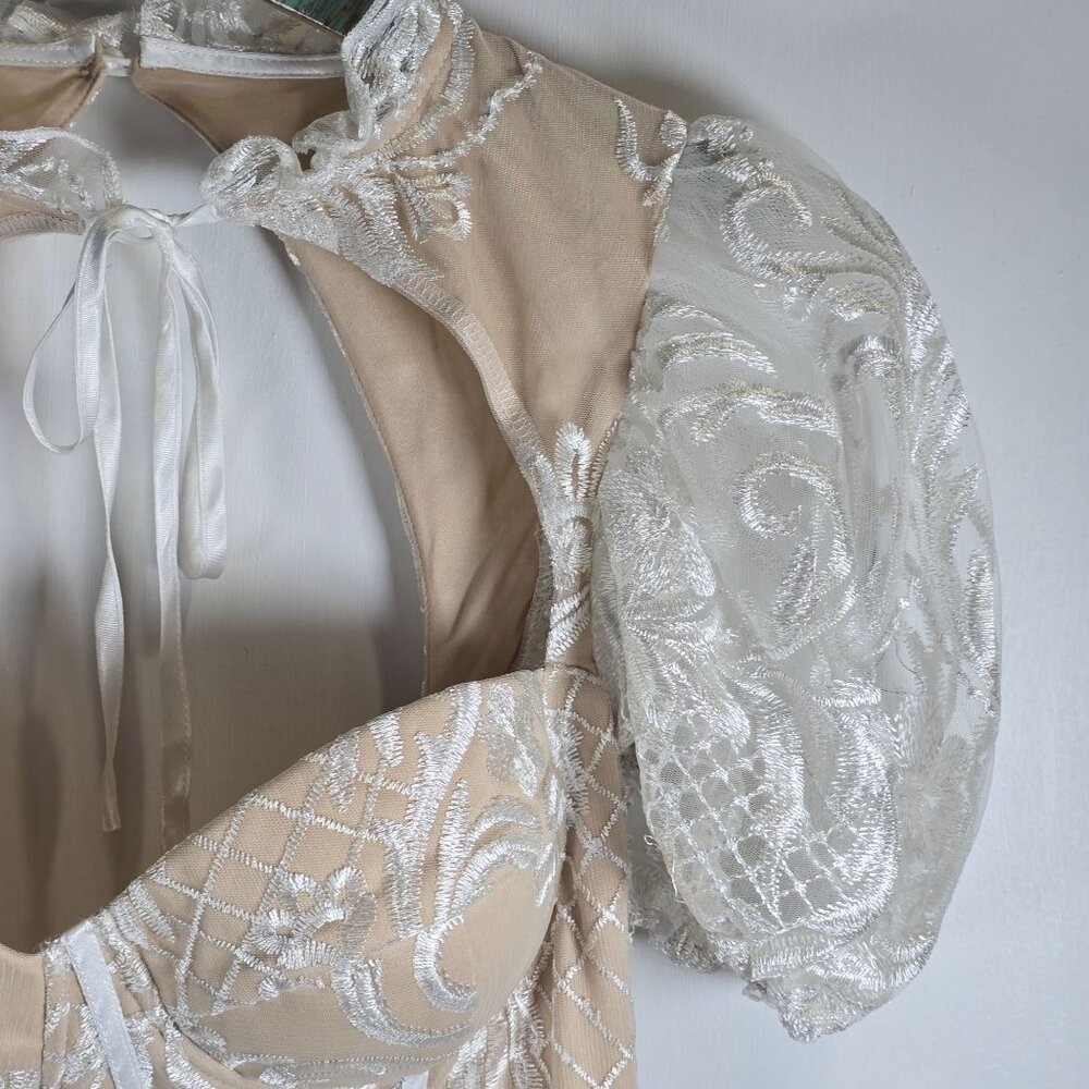 Blithe LA White Lace Over Nude Versailles Romper Playsuit, NWT, L - Picture 2 of 9